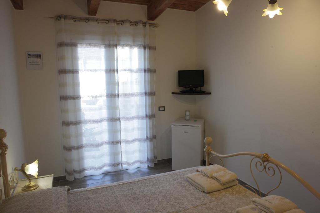 B&B Terre Del Sinis 까브라스 외부 사진